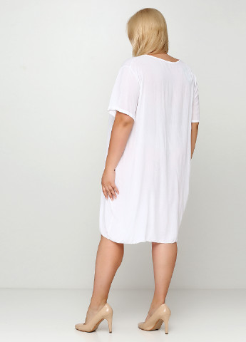 Белое кэжуал платье а-силуэт Fashion однотонное