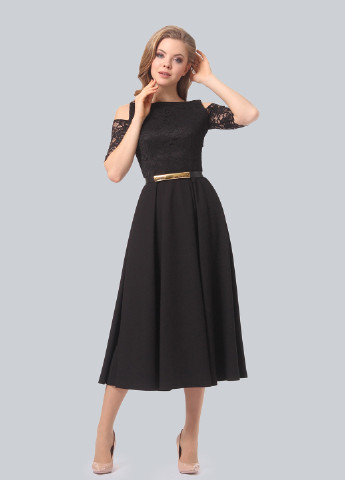 Черное кэжуал платье с открытыми плечами Lila Kass однотонное