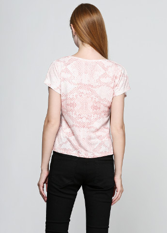 Светло-розовая летняя футболка Cache Cache