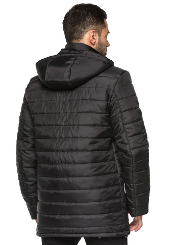 Черная демисезонная куртка Кариант