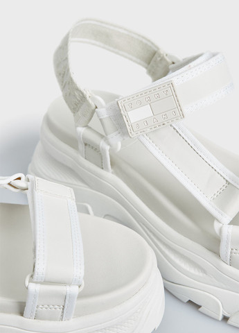 Белые босоножки Tommy Jeans на липучке с логотипом