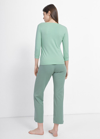 Светло-зеленая всесезон пижама (лонгслив, брюки) лонгслив + брюки Promin