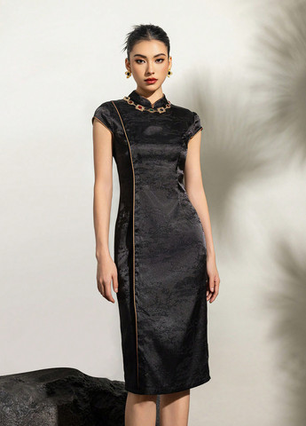 Черное кэжуал платье футляр SHEIN однотонное