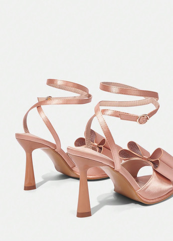 Светло-розовые босоножки SHEIN с ремешком с бантом, со стразами