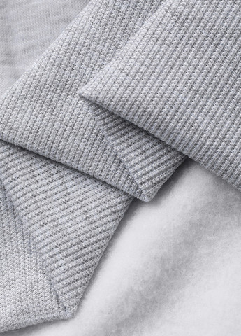 Светло-серый свитшот SHEIN меланж без декора (366070991)