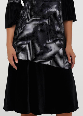 Сіра кежуал сукня Sassofono в смужку