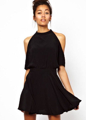 Черное кэжуал платье клеш Motel однотонное