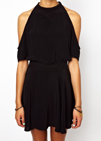 Черное кэжуал платье клеш Motel однотонное