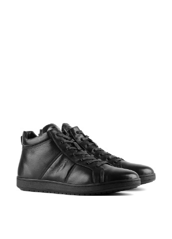 Черные зимние ботинки Arzoni Bazalini