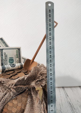 Сувенир статуэтка Мешочек с деньгами и золотой лопаткой ручная работа хенд мейд подарок SuvenirPodarokZP (253744807)