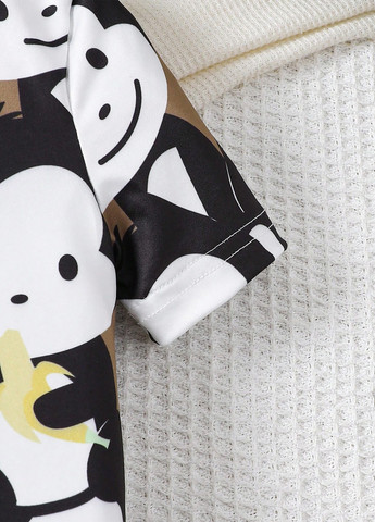 Комбінована всесезон піжама (футболка, шорти) футболка + шорти SHEIN