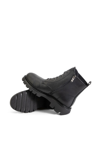 Осенние ботинки берцы Respect без декора