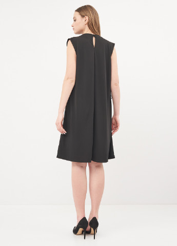 Чорна кежуал сукня H&M однотонна