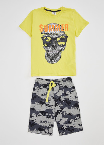 Комбинированный летний комплект(футболка, шорты) DeFacto