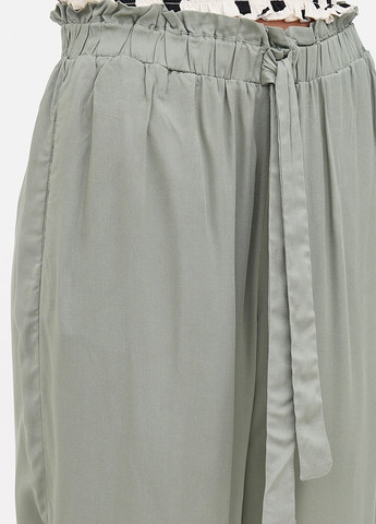Фисташковые кэжуал демисезонные брюки H&M