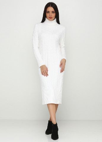 Білий кежуал платье Dins Tricot однотонна