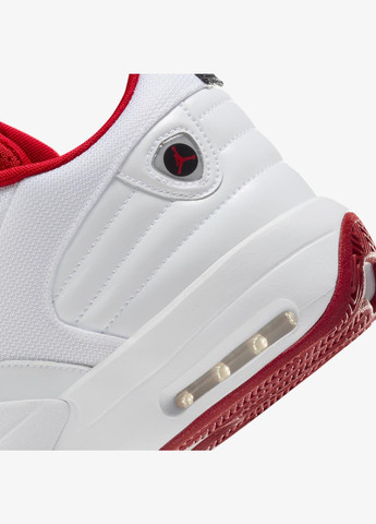 Белые всесезонные кроссовки fq8298-106 Jordan Max Aura 6