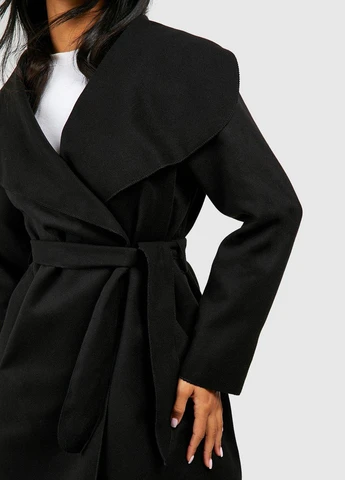 Черное демисезонное Пальто Boohoo