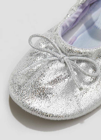 Серебристые чешки H&M