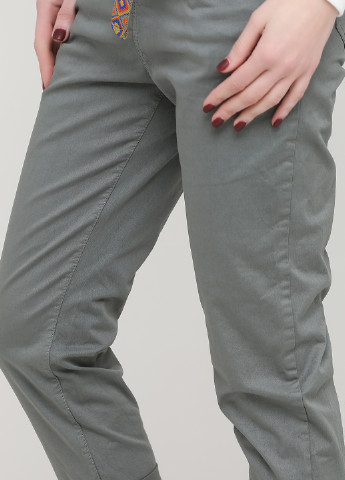 Серо-зеленые кэжуал демисезонные зауженные, укороченные брюки Naiif