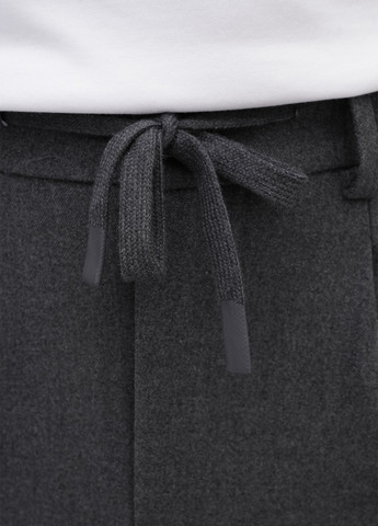 Темно-серые кэжуал демисезонные зауженные брюки K.O.R