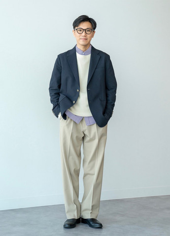 Молочний демісезонний джемпер джемпер Uniqlo