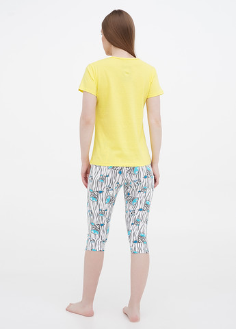 Желтая всесезон пижама (футболка, бриджи) футболка + бриджи Lucci