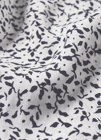 Чёрно-белую блуза C&A