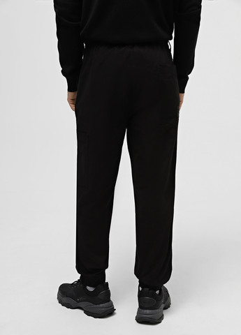 Черные кэжуал демисезонные брюки Armani Exchange