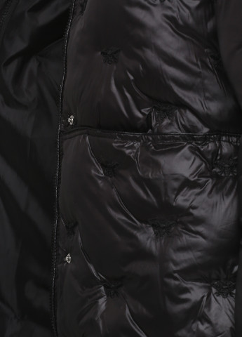 Черная демисезонная куртка Fashion&Beauty