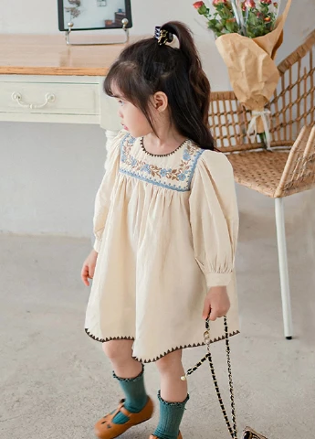 Світло-бежева сукня SHEIN (308588688)