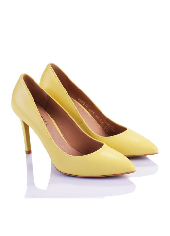 Желтые женские классические туфли на высоком каблуке - фото