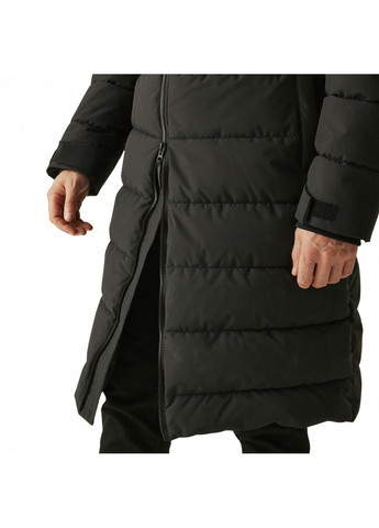 Черная зимняя куртка Regatta