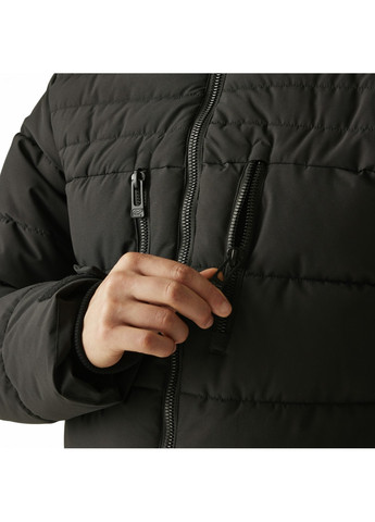 Черная зимняя куртка Regatta