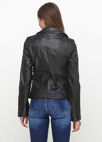 Черная демисезонная куртка кожаная Stradivarius