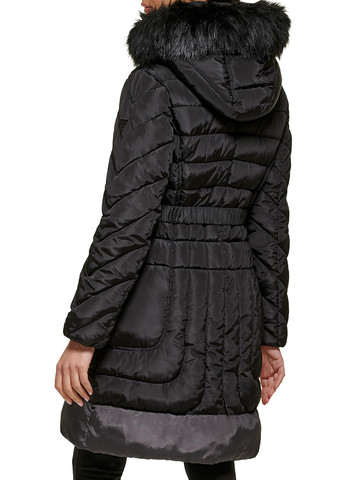 Чорна зимня куртка Guess