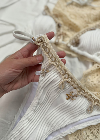 Білий літній купальник (ліф, трусики, парео) роздільний NOVA VEGA