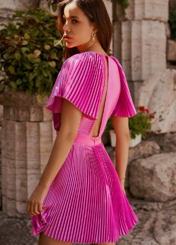 Розовое коктейльное мини платье с плиссировкой Gepur однотонное