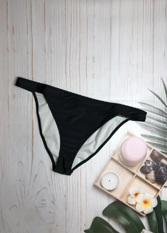 Черные плавки однотонные Boohoo