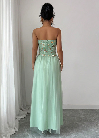 Мятное вечернее, кэжуал платье бандо, с открытыми плечами SHEIN однотонное