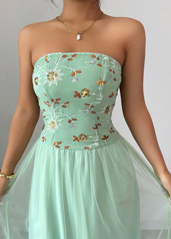 Мятное вечернее, кэжуал платье бандо, с открытыми плечами SHEIN однотонное