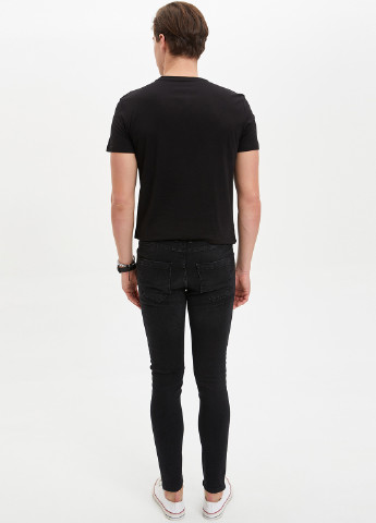 Черные демисезонные джинсы DeFacto