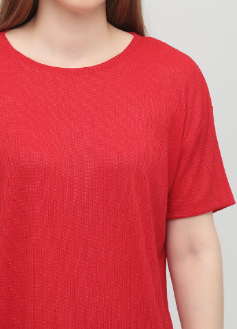 Красная летняя футболка Lefties