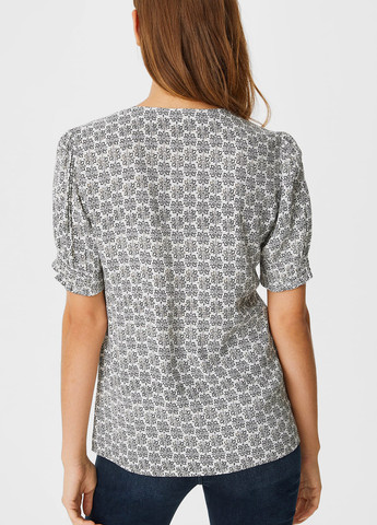 Чорно-біла блуза C&A