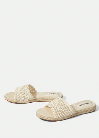 Шльопанці SHEIN (322898596)
