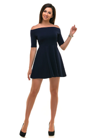Темно-синее коктейльное платье с открытыми плечами Olsa однотонное