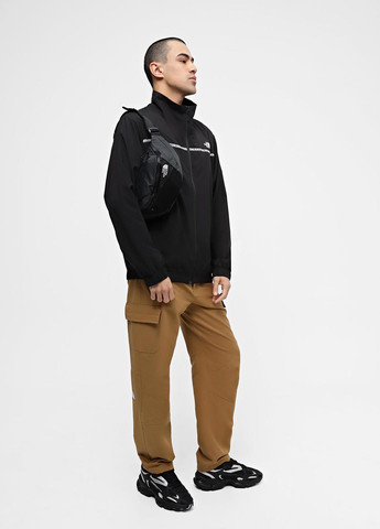 Чорна демісезонна вітровка The North Face