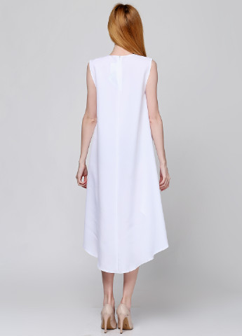 Белое кэжуал платье Podium