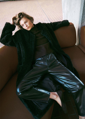 Кавовий зимовий светр H&M