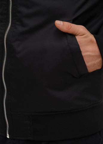 Чорна демісезонна куртка Trend Collection